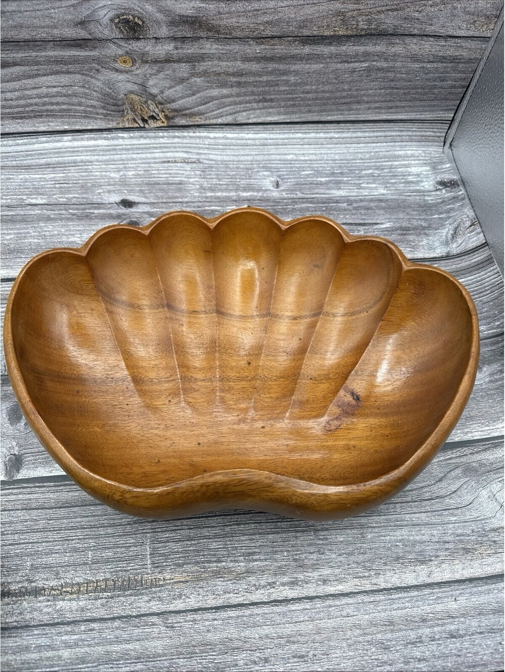 Vtg Monkey Pod Wood Serving Bowl Tray Hand Carved Leaf Boho Cottagecore